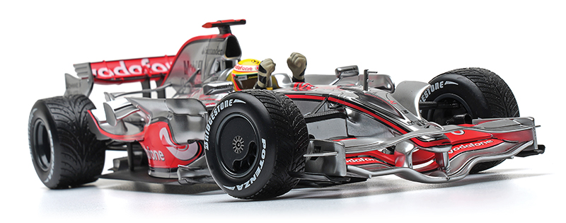 Minichamps McLaren MP4-23 Hamitlon Brazil